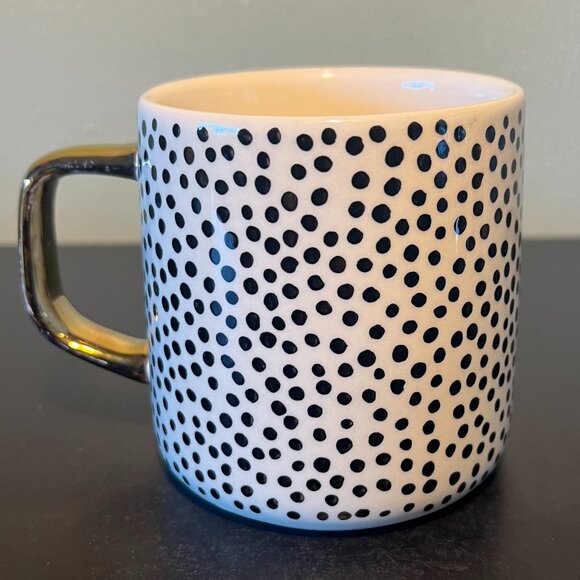 THYME & TABLE Black Dotted Stoneware Mug with Metallic Gold Rectangular Handle - Picture 7 of 11
